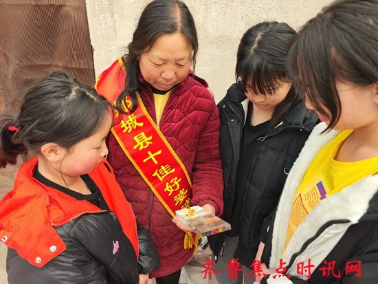 微信图片_20250227193404_副本.jpg