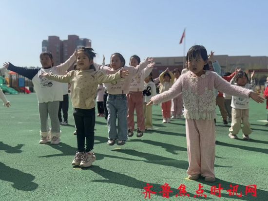图二_副本.jpg