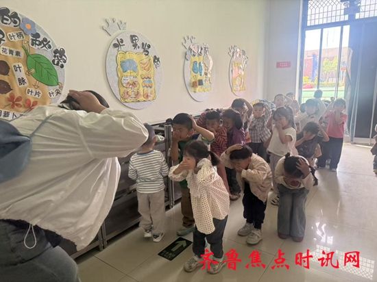 图四_副本.jpg