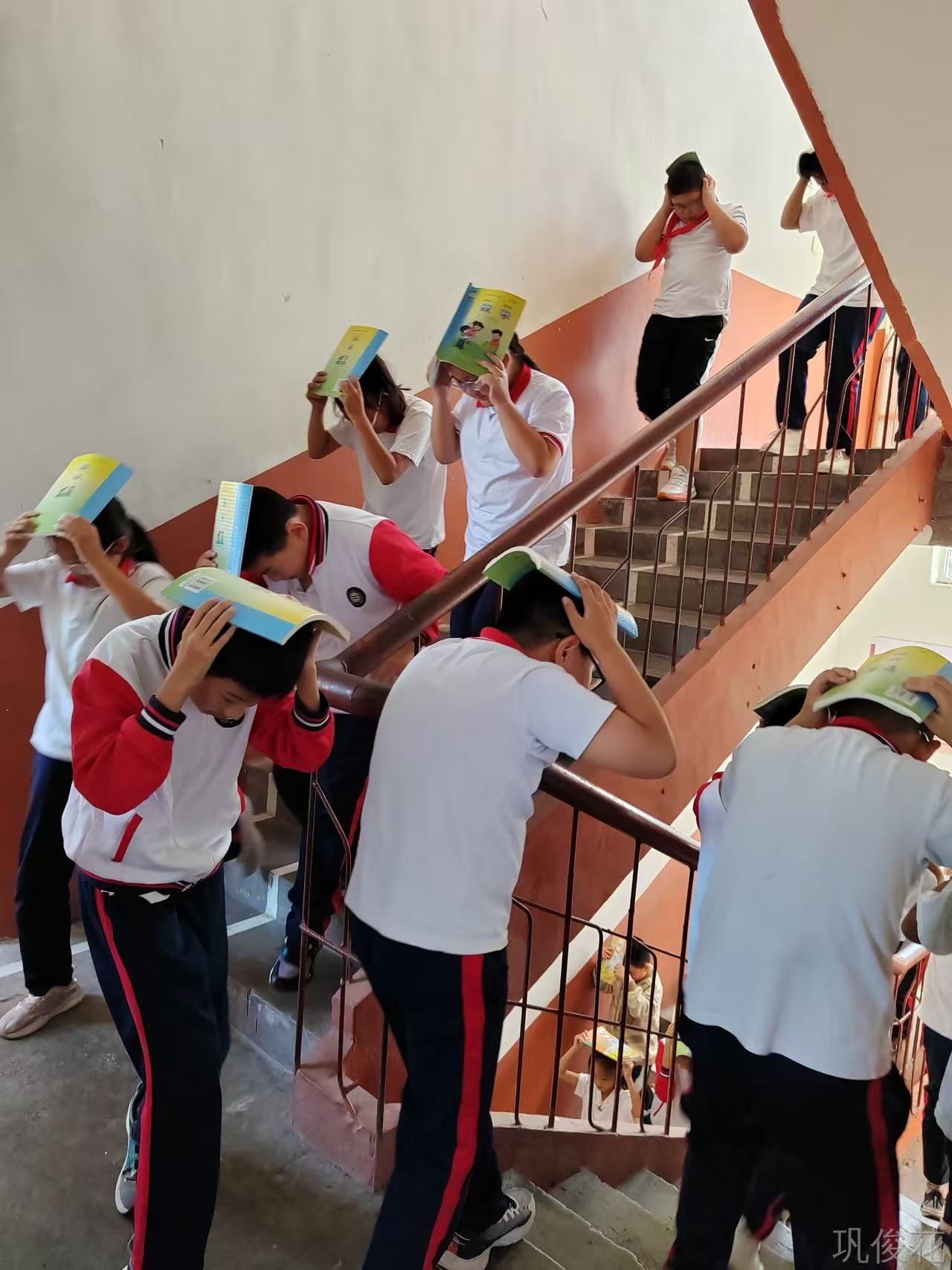 fede4c0fbfd8c5b80dcce2995adc58b.jpg