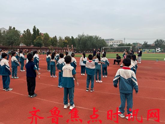 图4体育学科示范课_副本.jpg